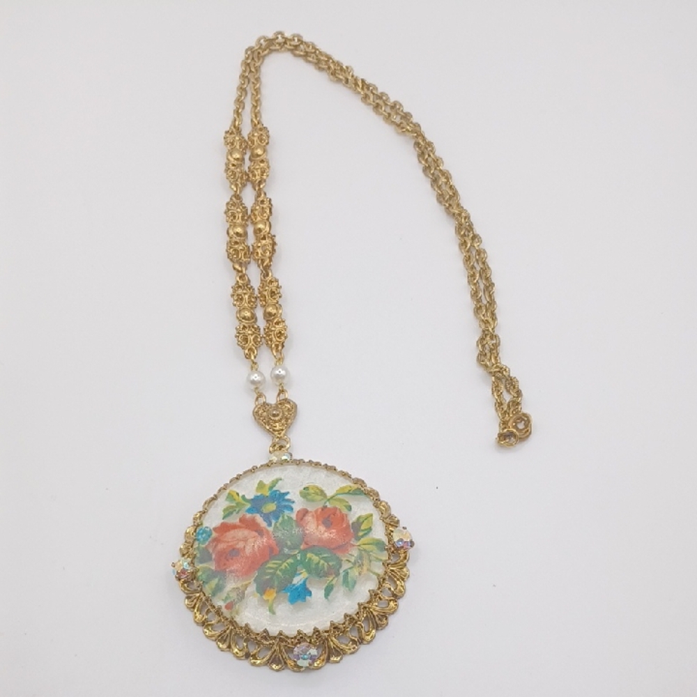 Western Germany Floral Gold Tone Filigree Jewelry Set - Picture 6 of 10